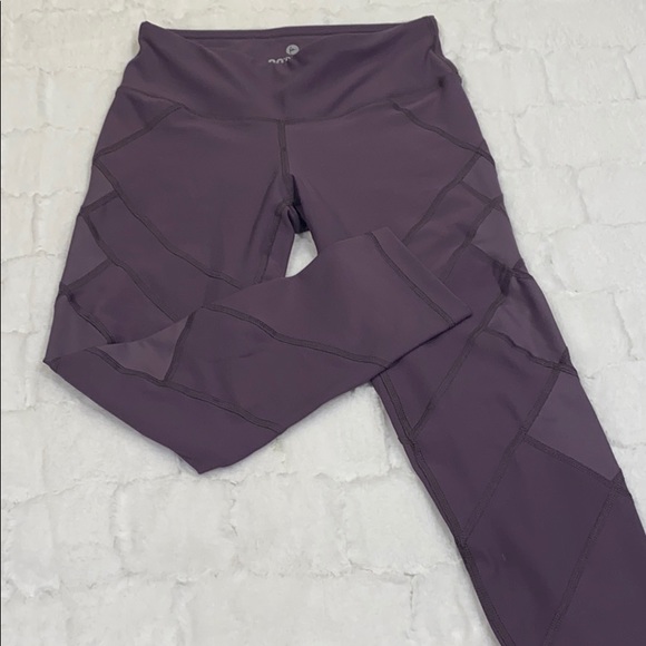 Danskin 90 Degree Diamond Seamed Purple Leggings - Picture 2 of 6